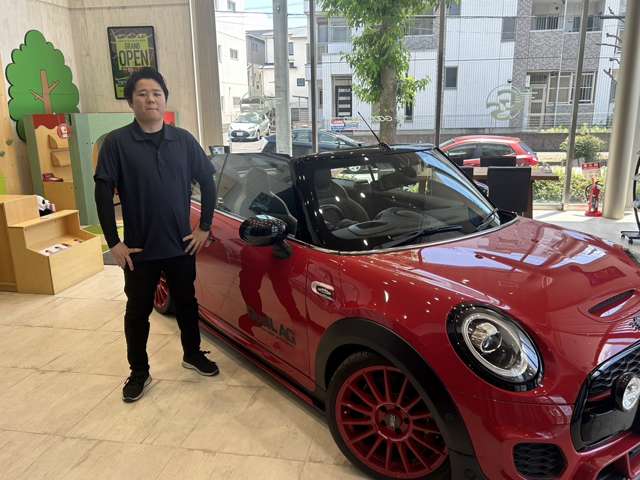 スタッフ紹介